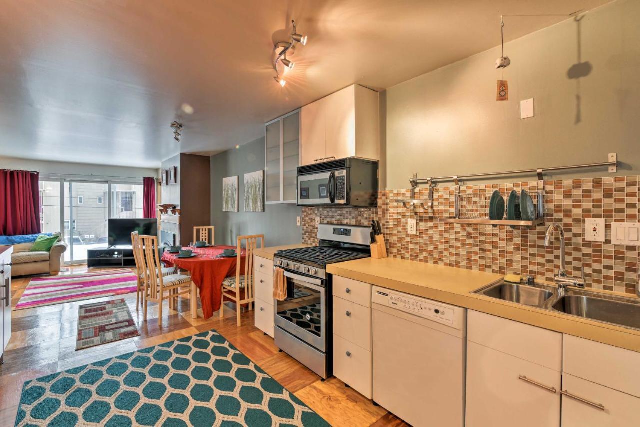 Central Anchorage Condo, Walk To Town And Coast! Exterior photo
